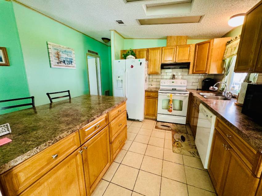 1356 Deverly Dr. a Lakeland, FL Mobile or Manufactured Home for Sale